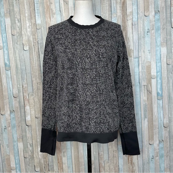 lululemon athletica Tops - Lululemon 12 Black White Ribbed Run Rest Less Pullover Top Athletic Luxtreme